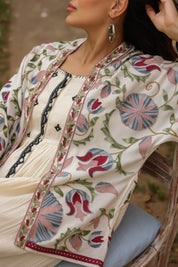 Women White Rayon Printed Embroidered Shrug