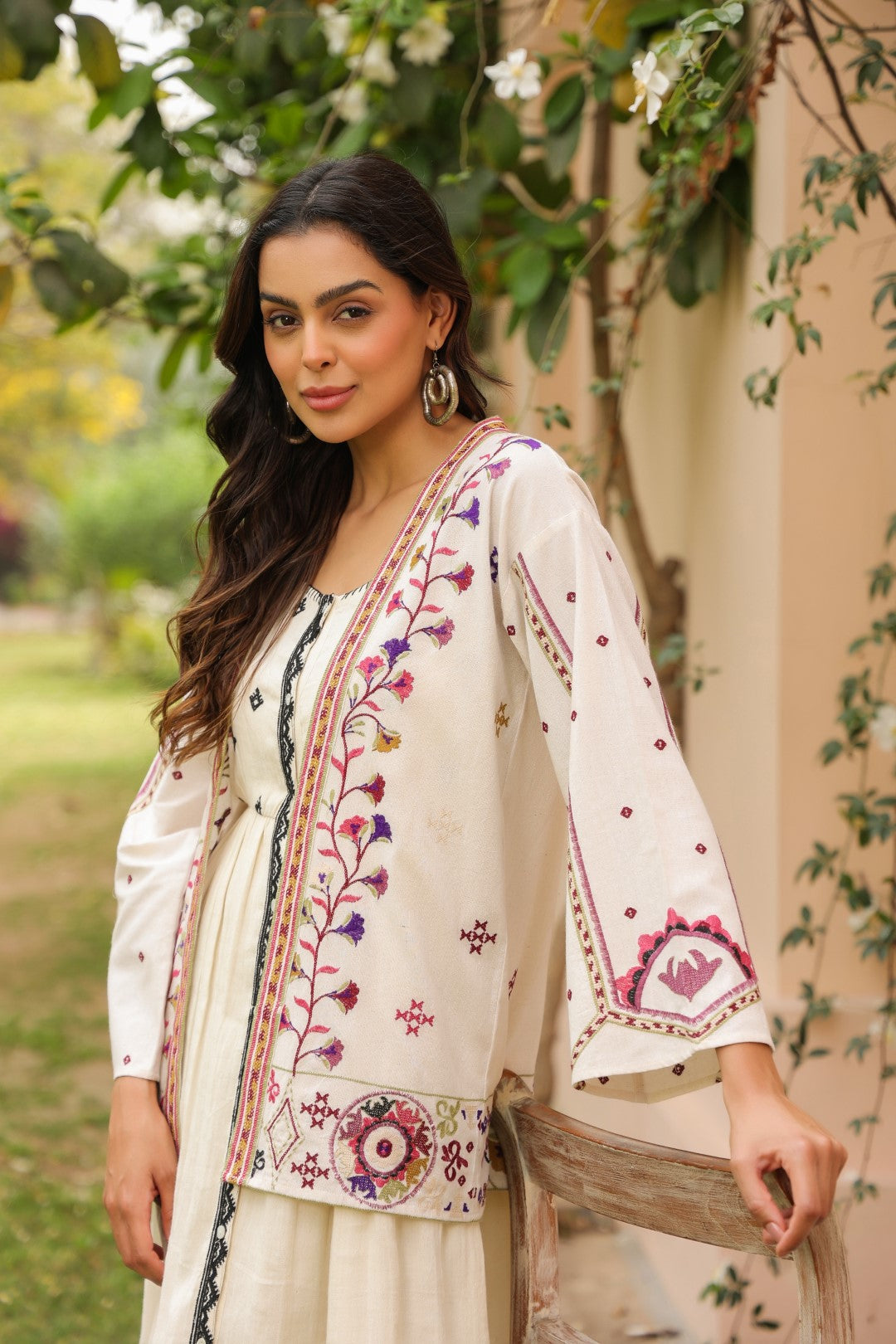 Women White Cotton Embroidered Shrug