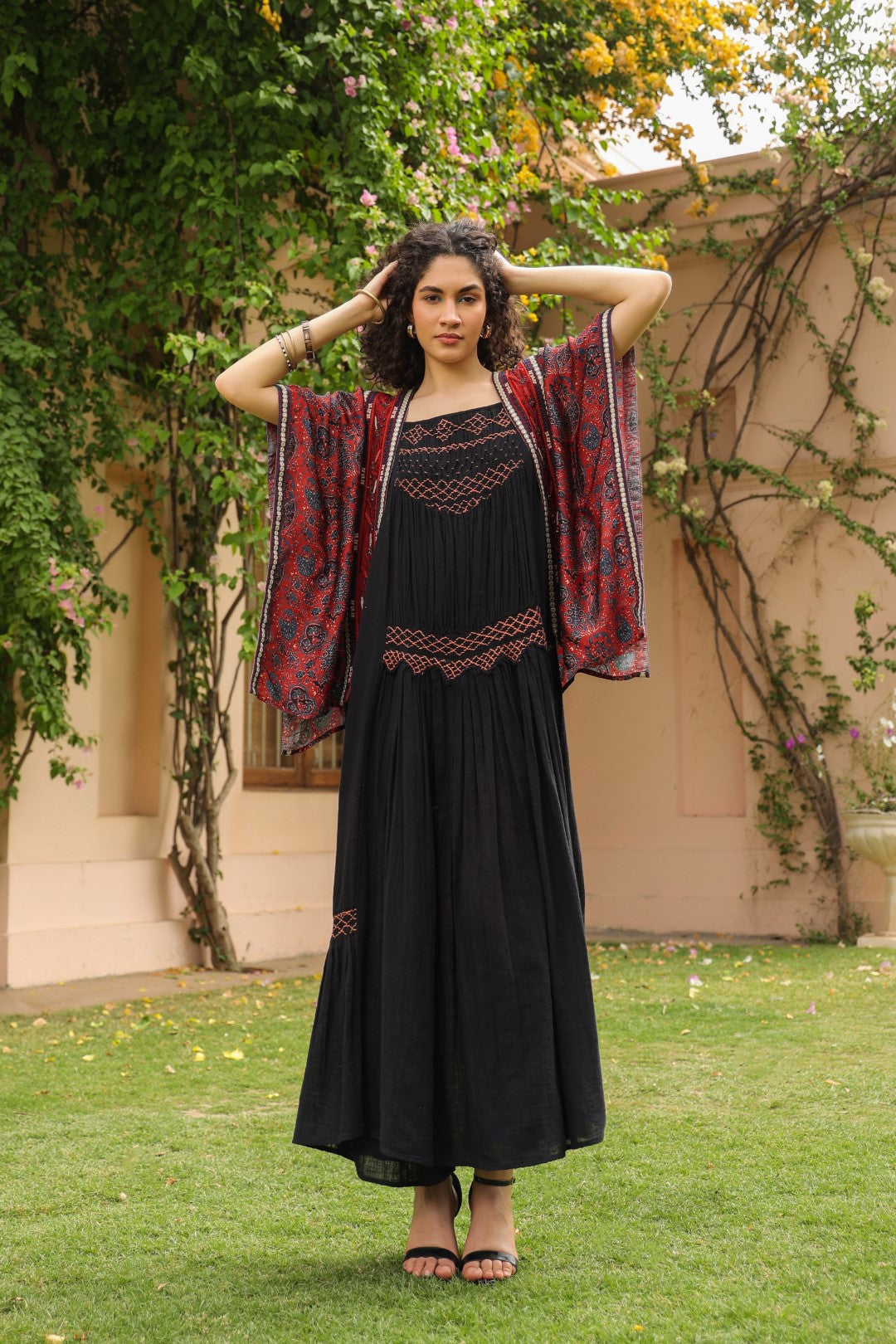 Women Viscose Printed Embroidery Beads Work Shrug