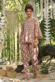 Women Cotton Floral Printed & Smocking Co-Ord Set