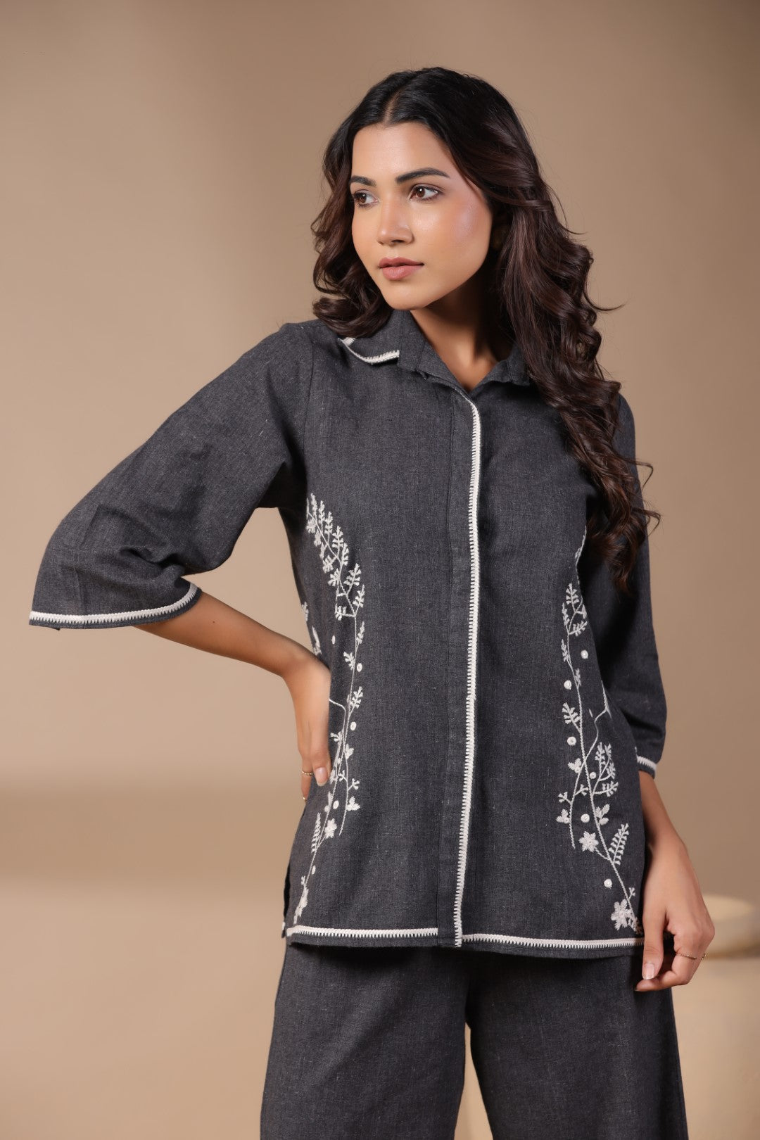 Women Black Solid Cotton Flex Linen Embroidery Co-ord Set