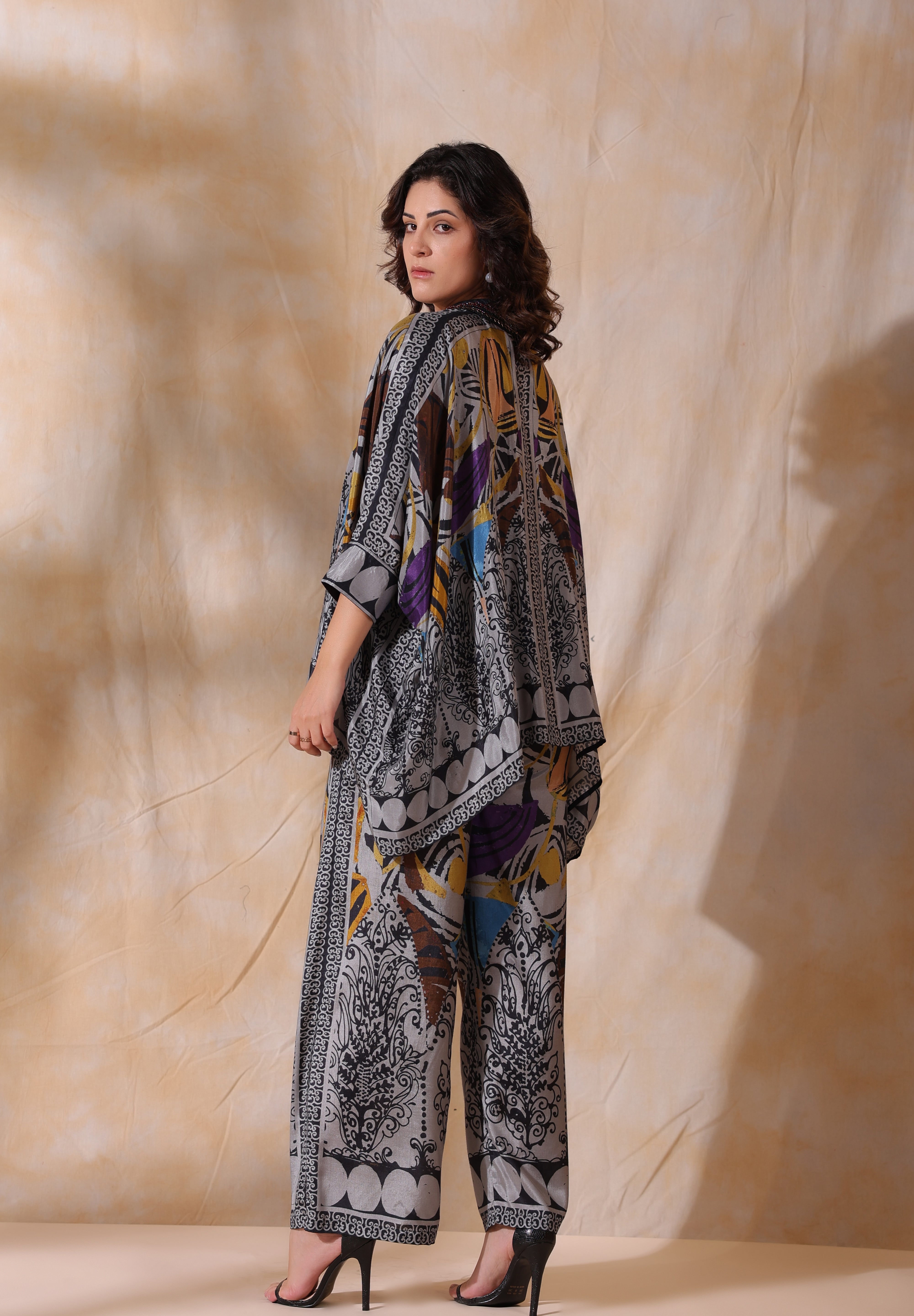 Women Grey Viscose Satin Floral Printed Co-Ord Set