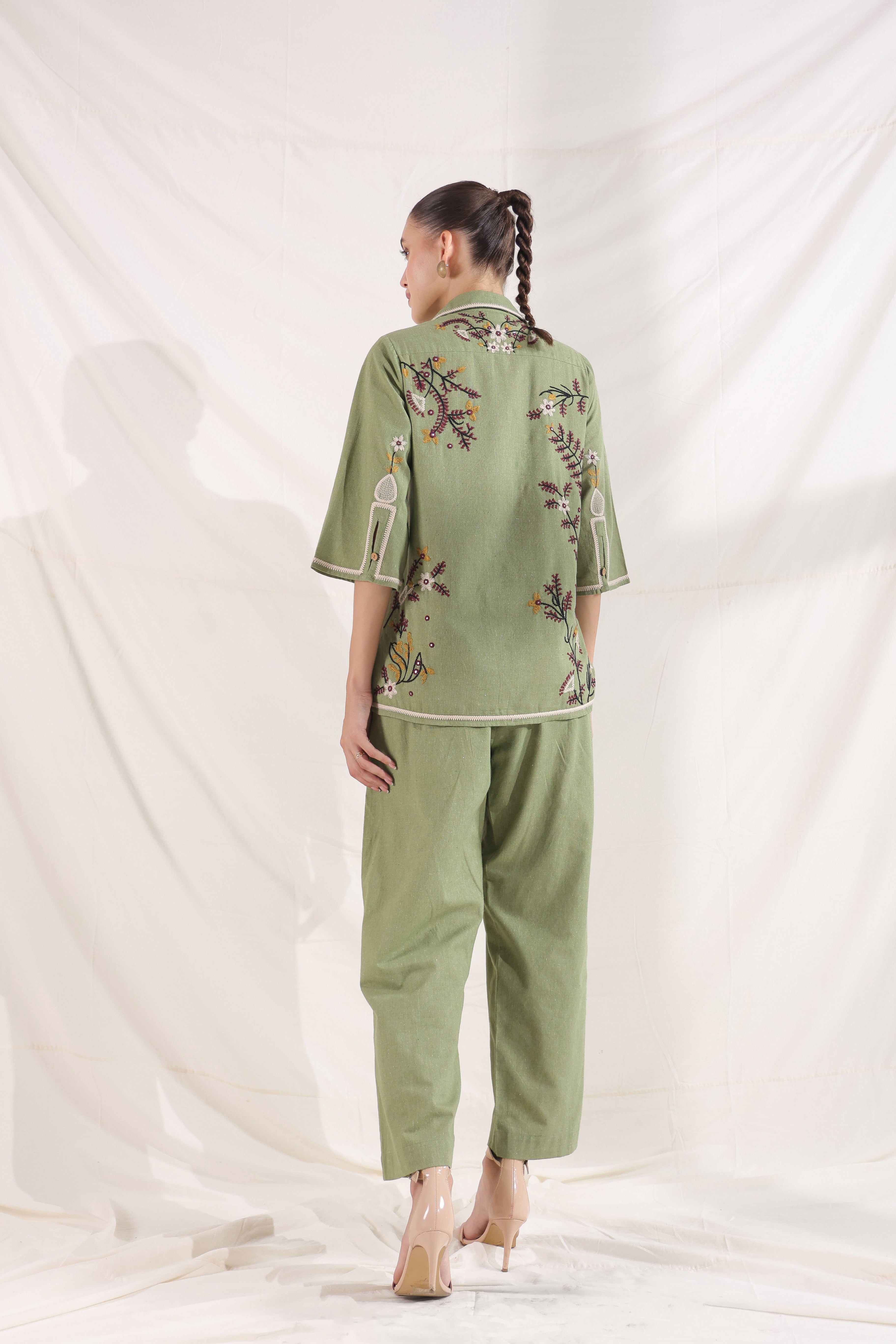 Women Dark Green Cotton Linen Flex Embroidery CO-Ord Set