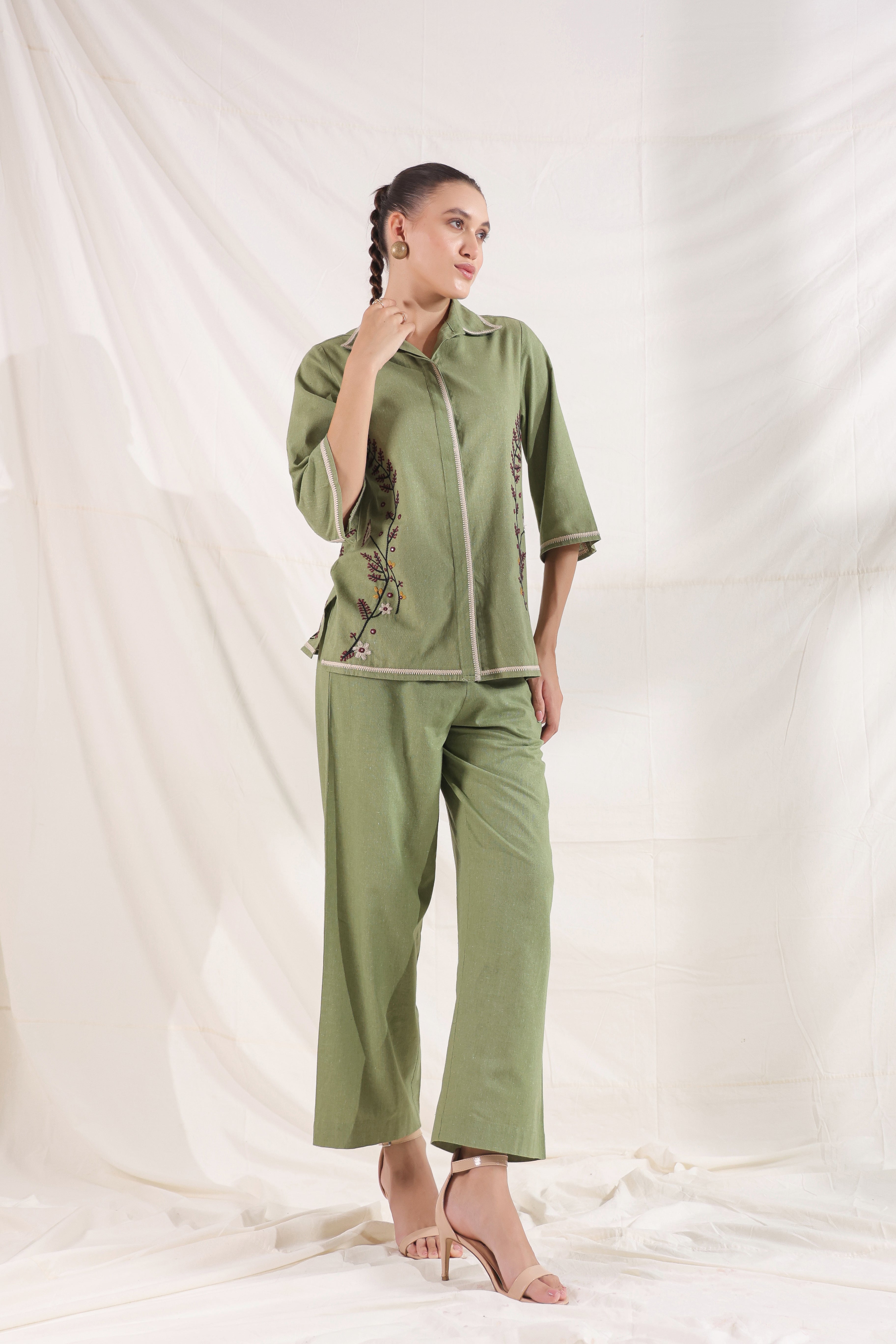 Women Dark Green Cotton Linen Flex Embroidery CO-Ord Set